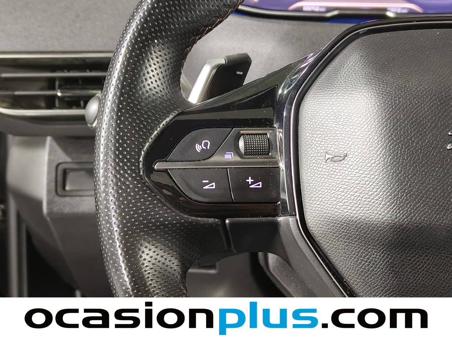 Foto Peugeot 3008 Peugeot 3008 PureTech 130 S&S GT EAT8  (130 CV)