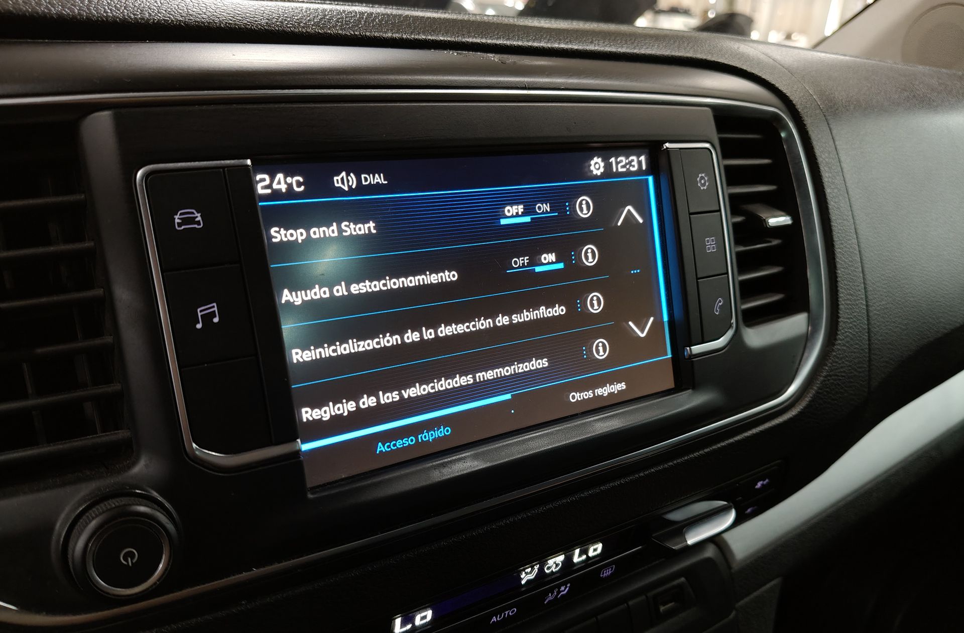 Peugeot Traveller Business VIP Long BlueHDi 7 plazas - foto 12