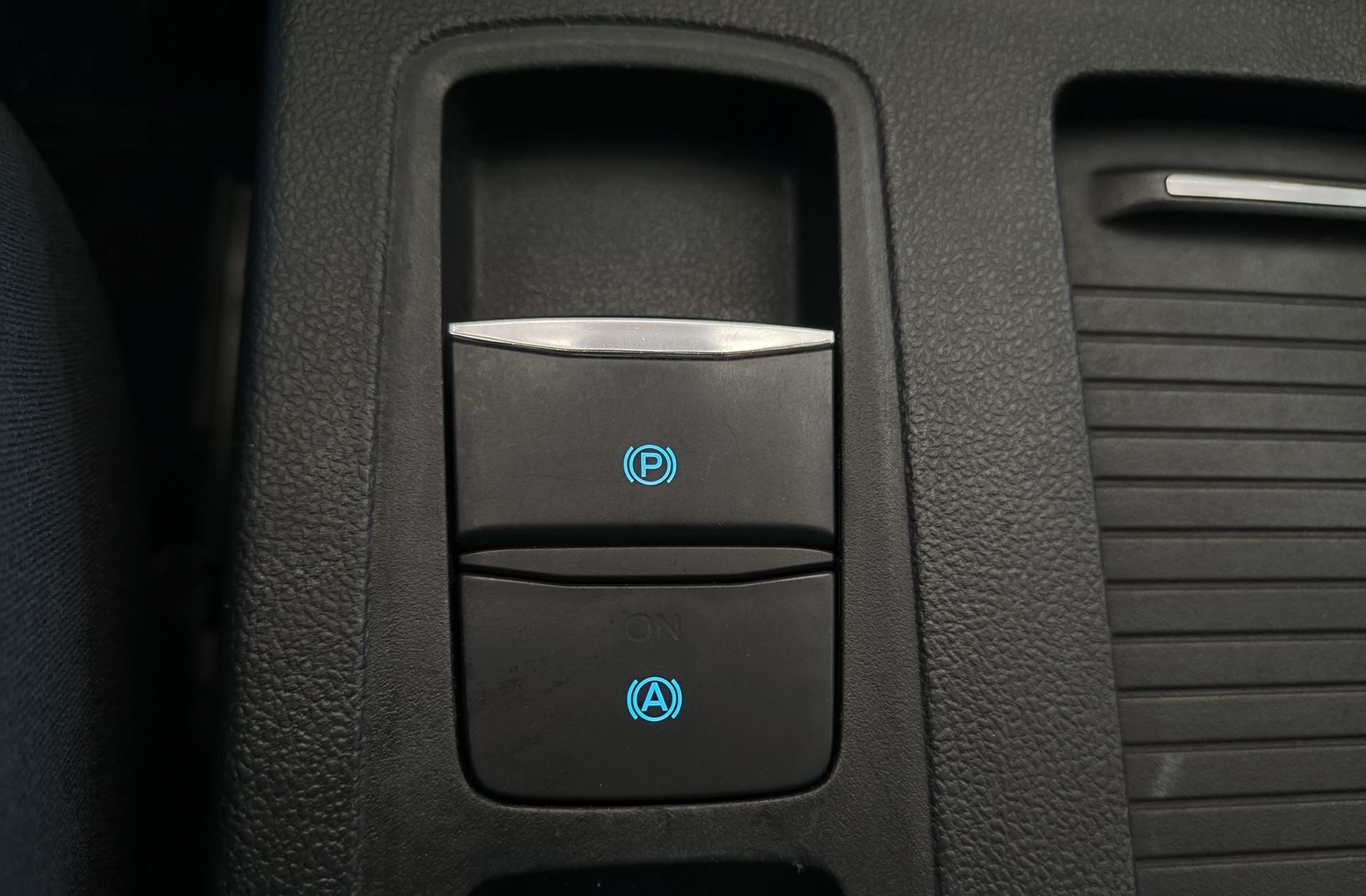 Ford Focus 1.0 EcoBoost ST-Line - foto 30