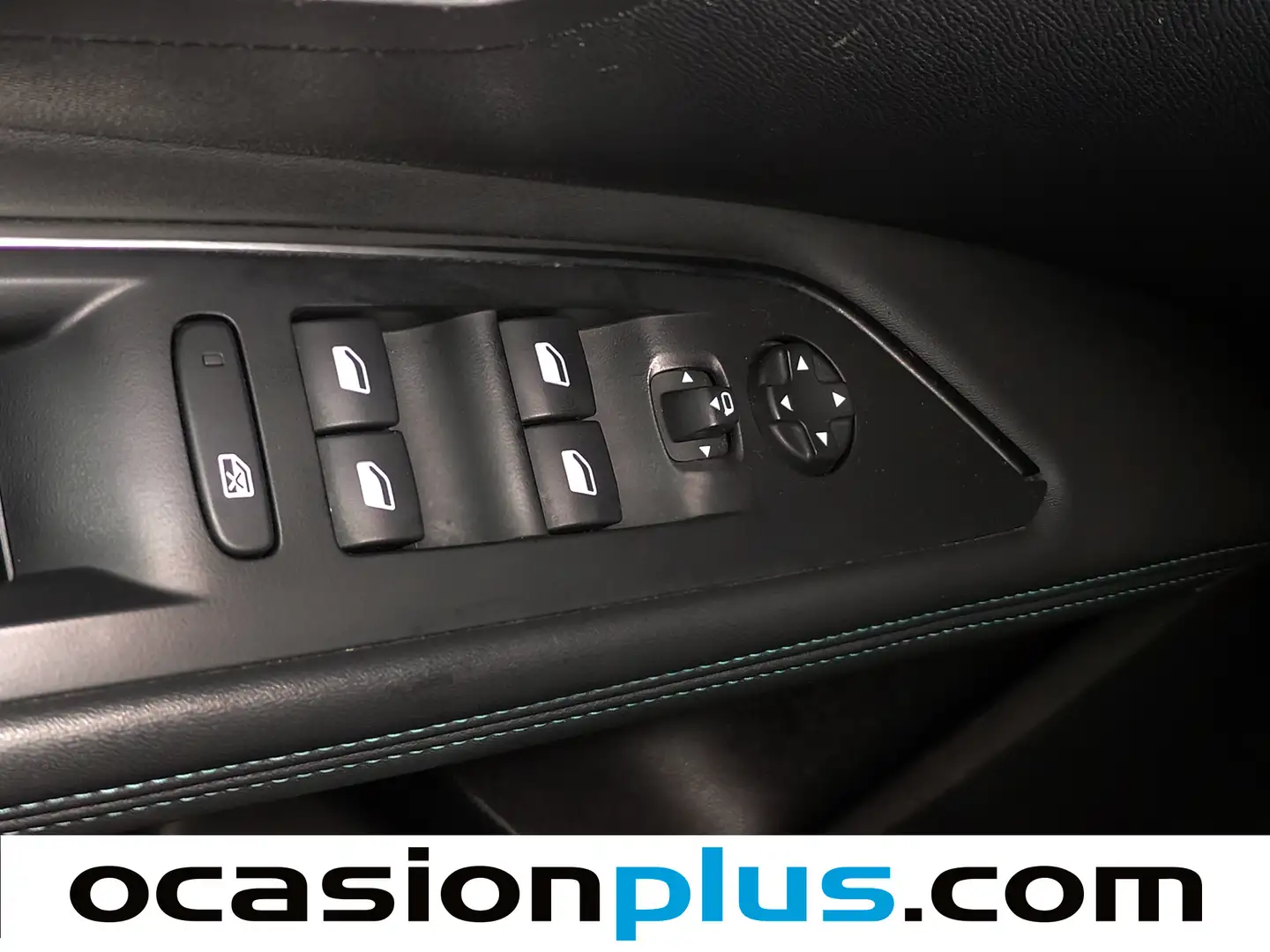 Foto Peugeot 3008 Peugeot 3008 PureTech 130 S&S Allure Pack (130 CV)