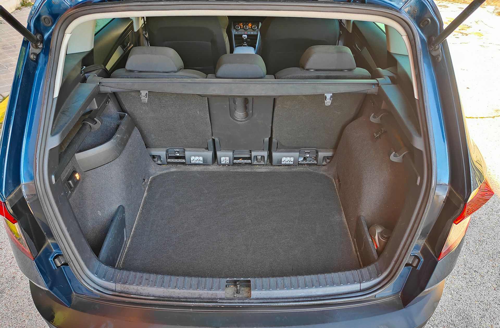 Škoda Karoq 1.0 TSI Ambition - foto 16