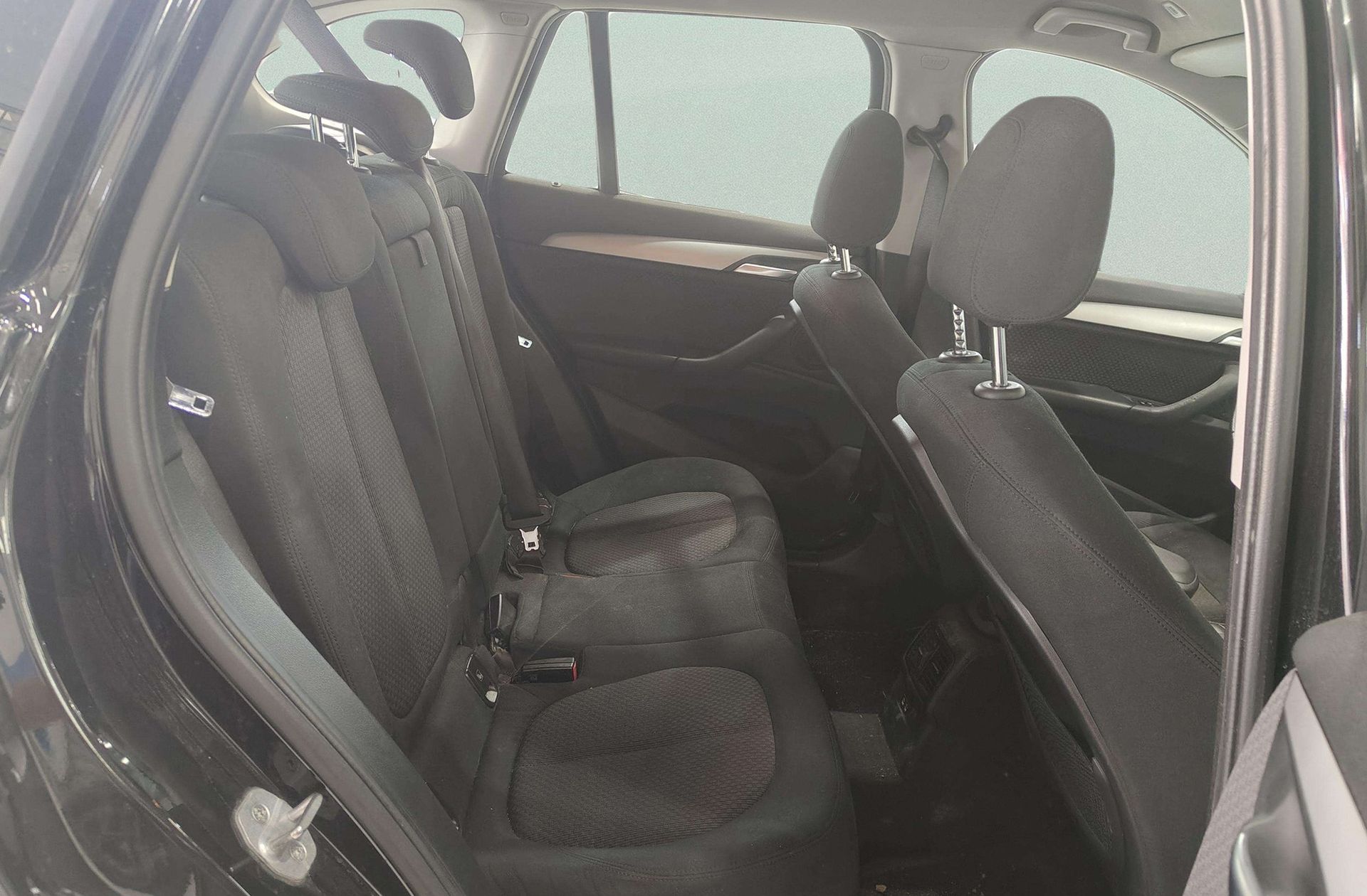 BMW X1 sDrive16d - foto 13