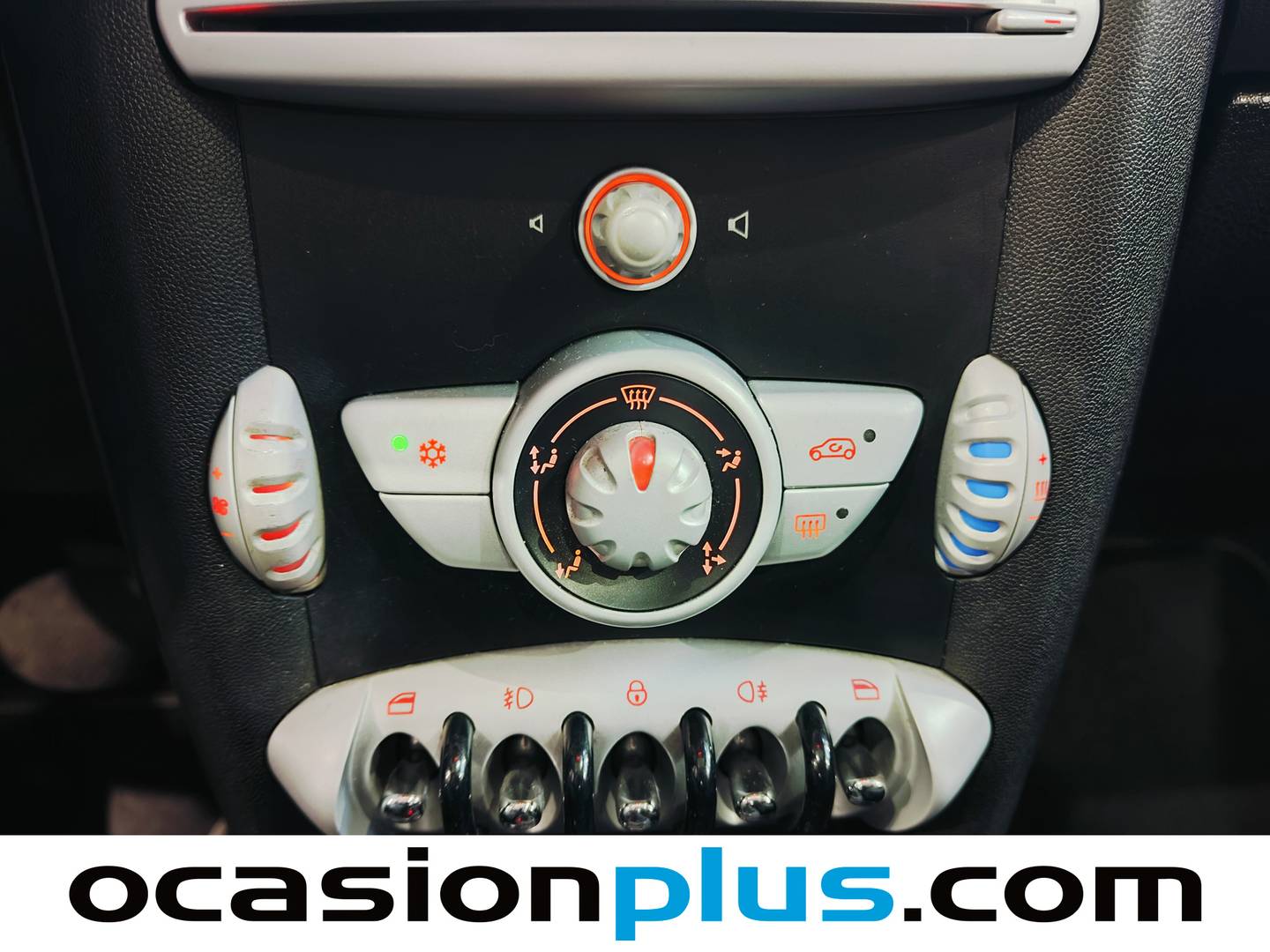 Equipamiento del Mini MINI Mini MINI Cooper (120 CV)