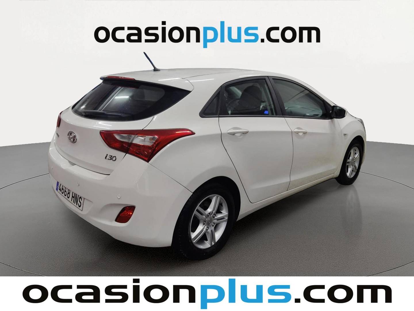 Foto trasera Hyundai i30 Hyundai i30 1.4 City S (100 CV) derecha