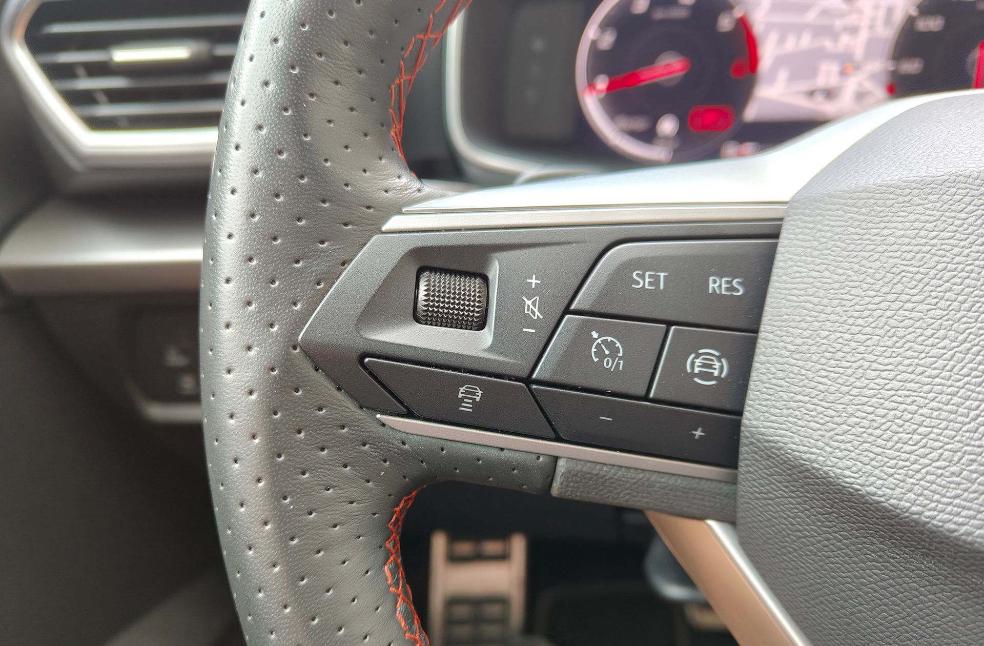 SEAT León 2.0 TDI FR XL Vision DSG - foto 24