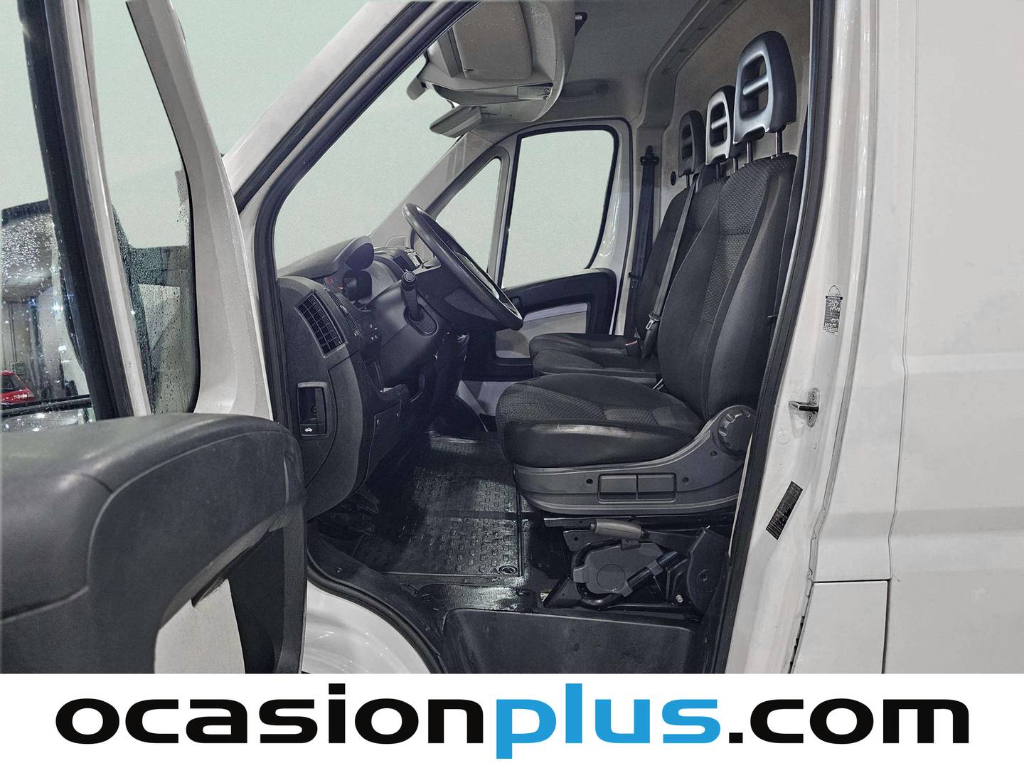Foto asientos delanteros Citroën Jumper Citroën Jumper Furgon BlueHDi 130 35 L2H2 (130 CV)