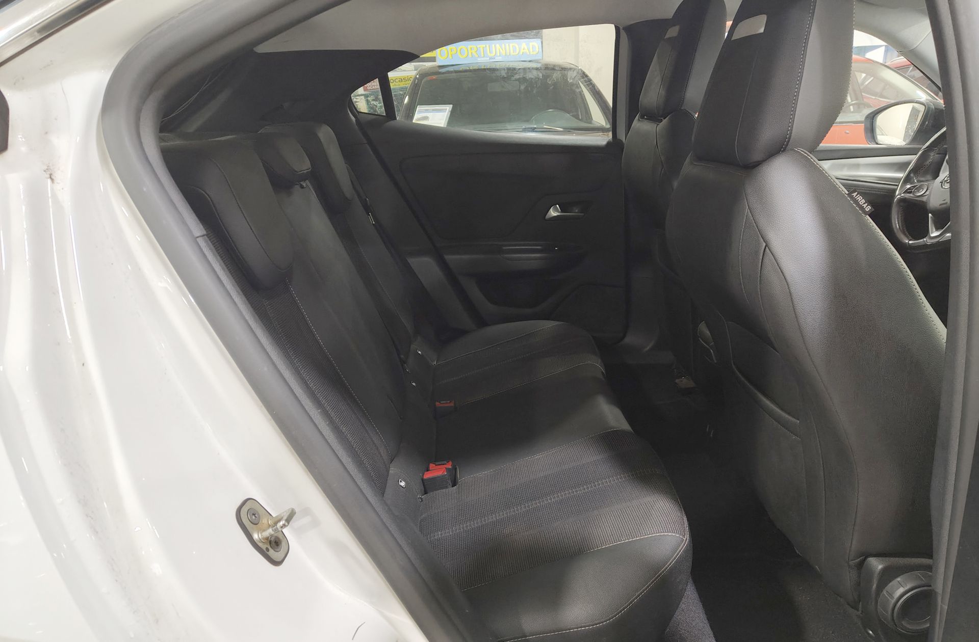 Opel Mokka 1.2 Turbo GS Line - foto 18