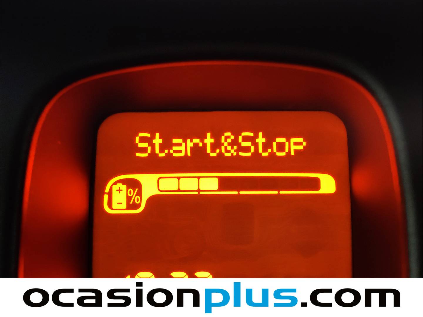 Equipamiento del Fiat Panda Fiat Panda 1.0 Hybrid Gse Red (70 CV)