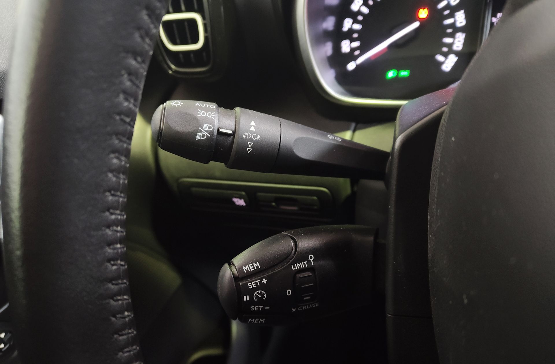 Citroën C3 Aircross PureTech 130 Shine Pack EAT6 - foto 23