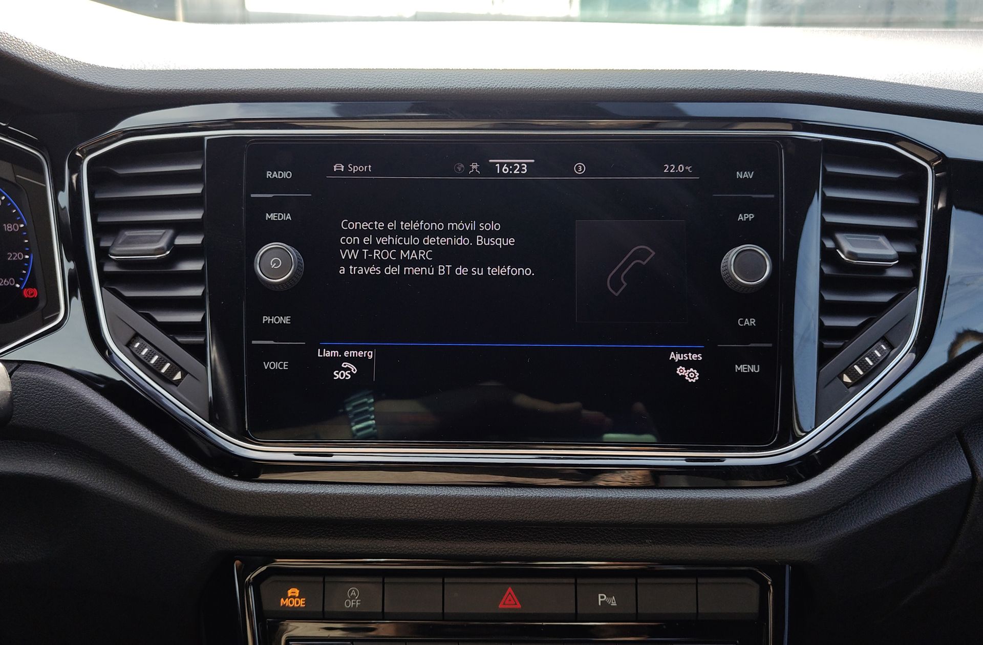 Volkswagen T-Roc Sport 1.5 TSI - foto 37