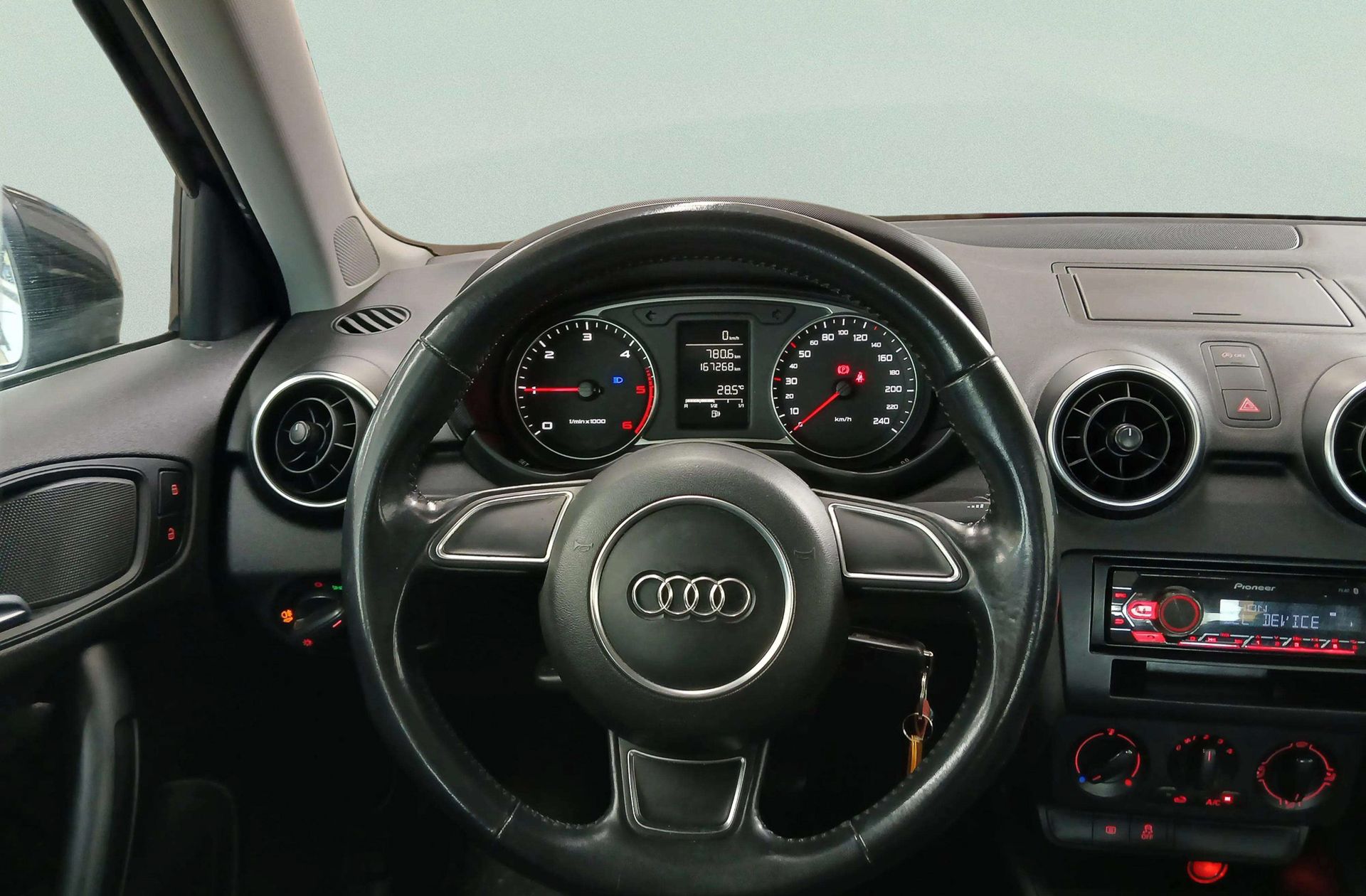 Audi A1 Sportback Attraction 1.4 TDI - foto 16