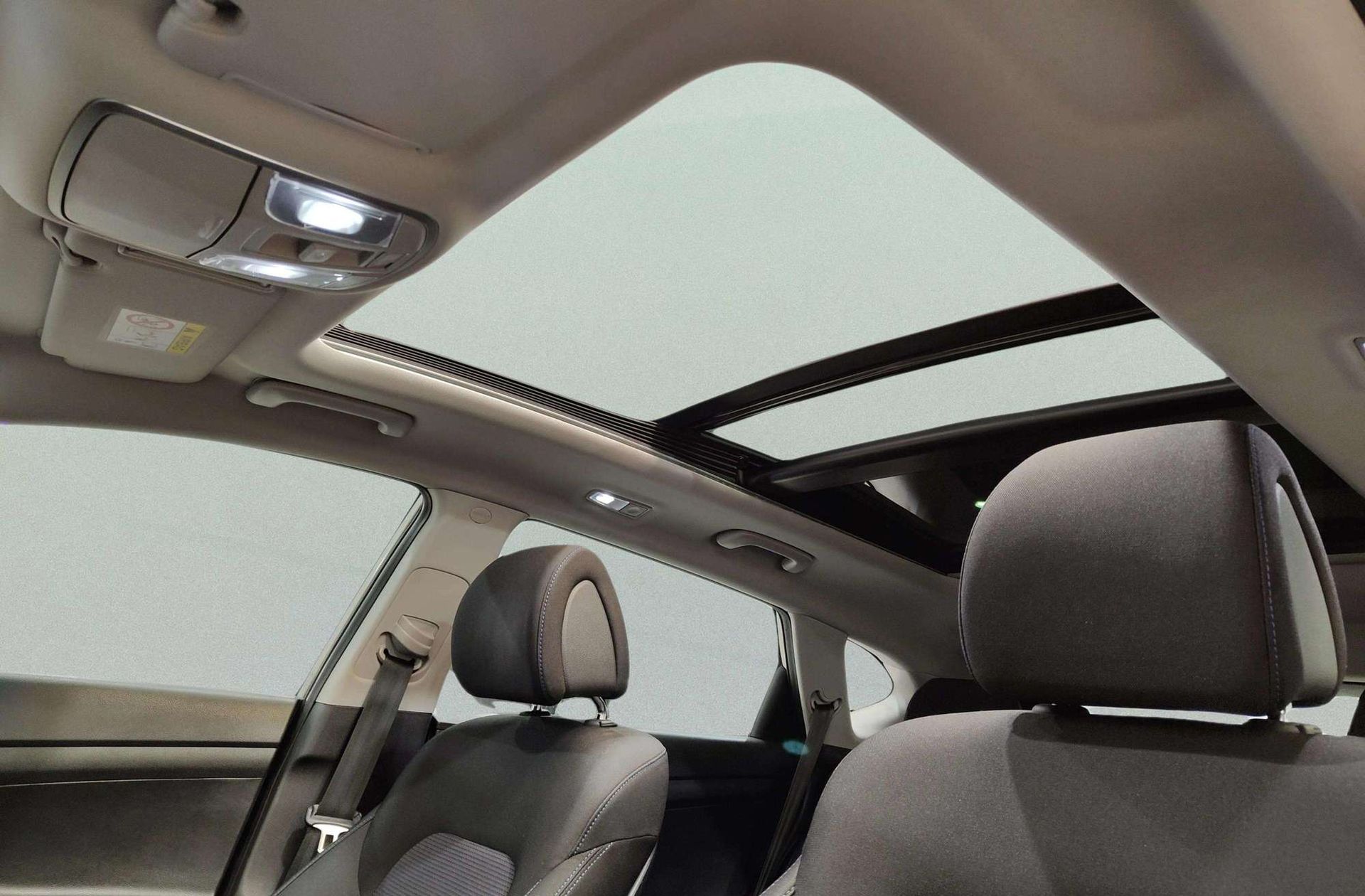 Hyundai Tucson 1.7 CRDi BlueDrive Link Sky 4x2 - foto 6