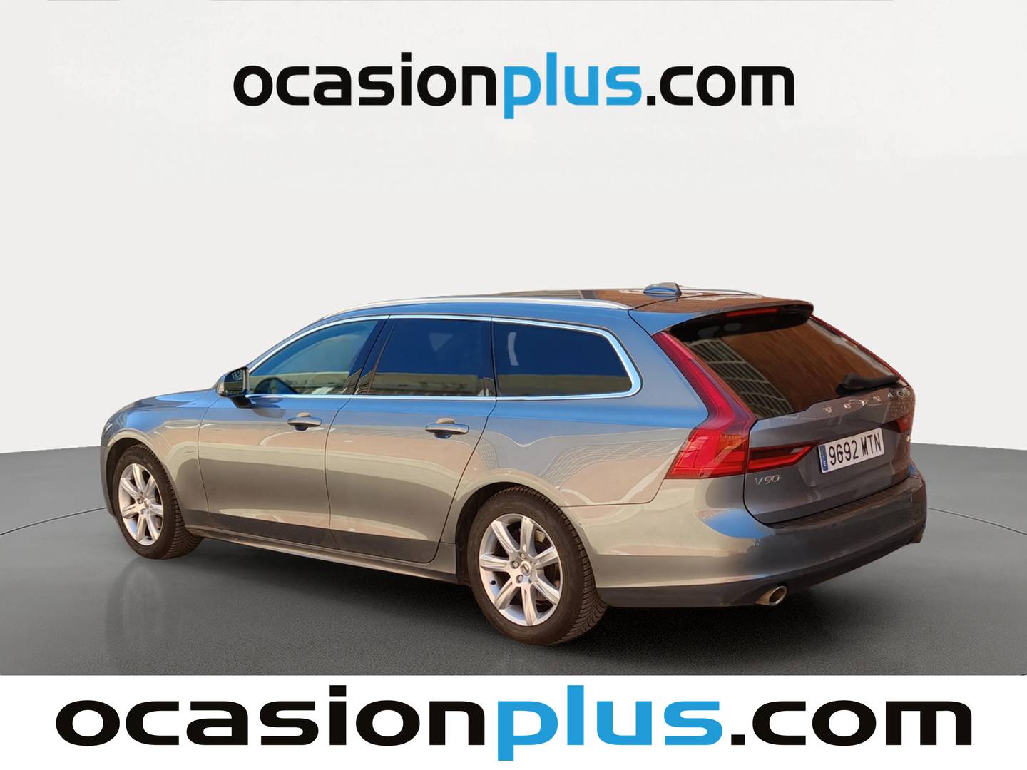Foto trasera Volvo V90 Volvo V90 D4 Momentum (190 CV) izquierda