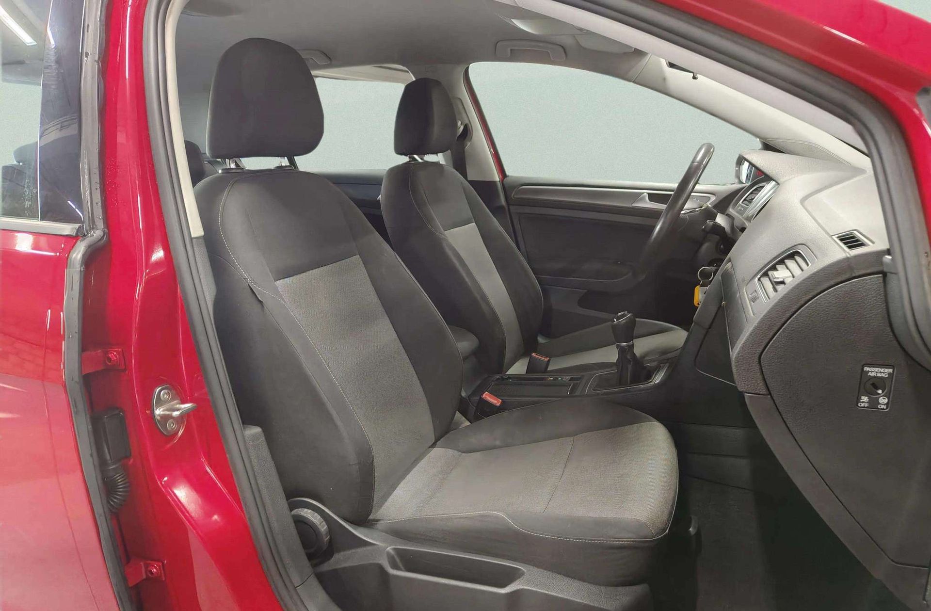 Volkswagen Golf Business 1.6 TDI BMT - foto 15