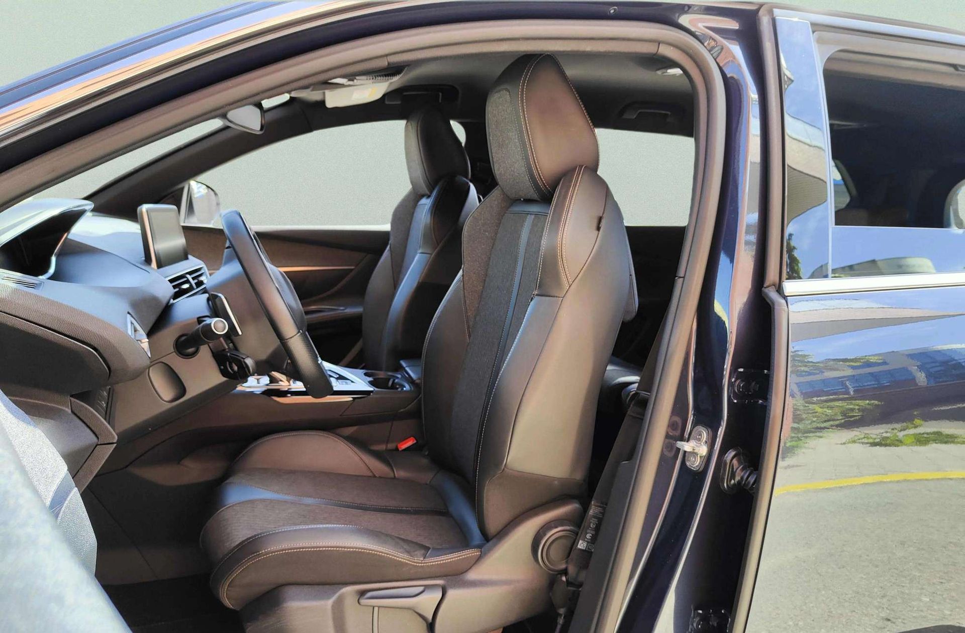 Peugeot 5008 PureTech 180 GT Line EAT8 7 plazas - foto 13