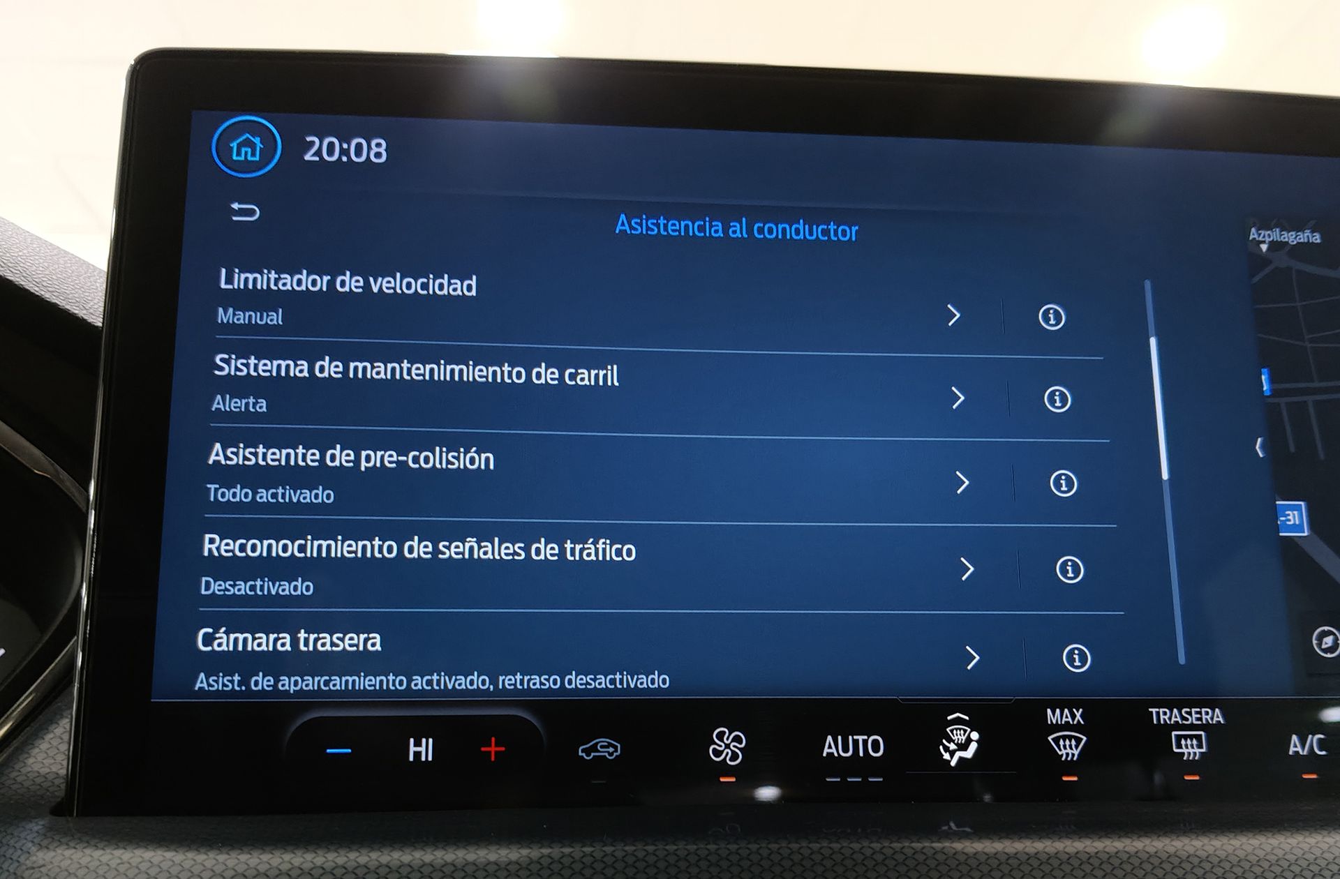 Ford Focus 1.0 EcoBoost MHEV Active - foto 11