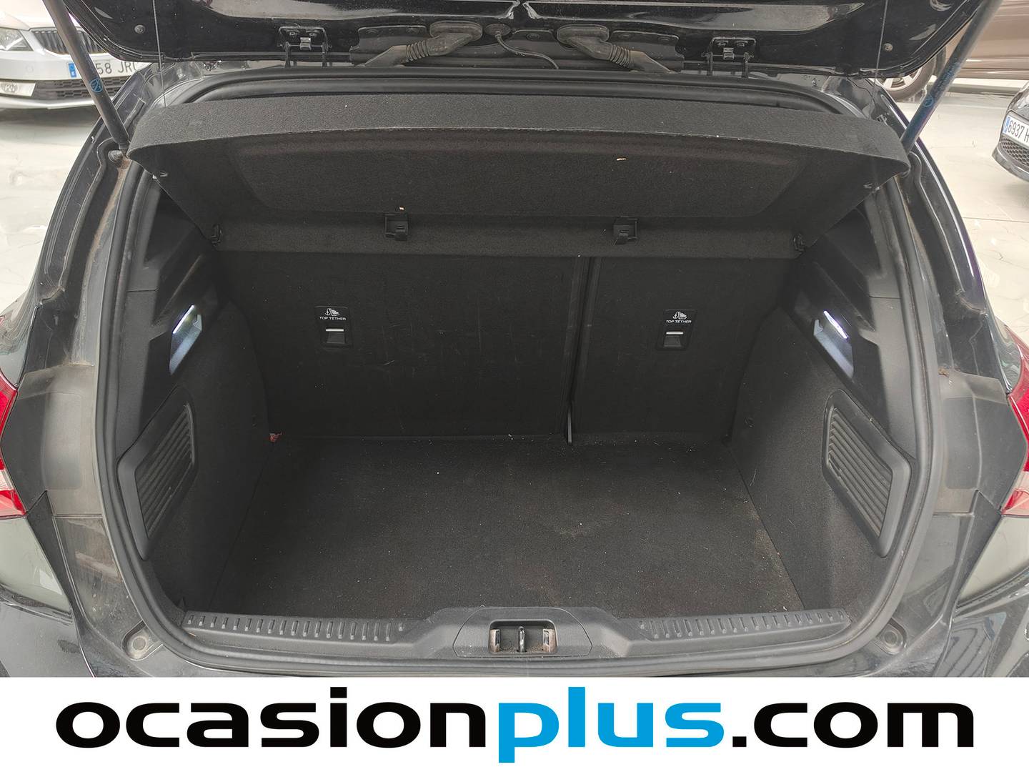 Fotos maletero Ford Focus Ford Focus 1.5 Ecoblue ST-Line Auto (120 CV)
