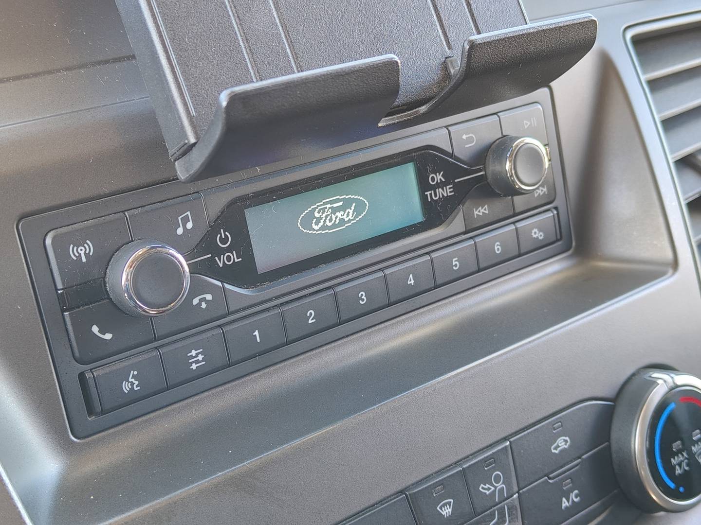 Foto Ford Tessoro Ford Tessoro 463 UP (170 CV)