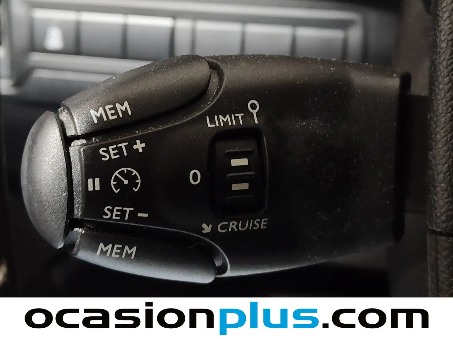 Foto Peugeot 308 Peugeot 308 HDI 92 FAP Style (92 CV)