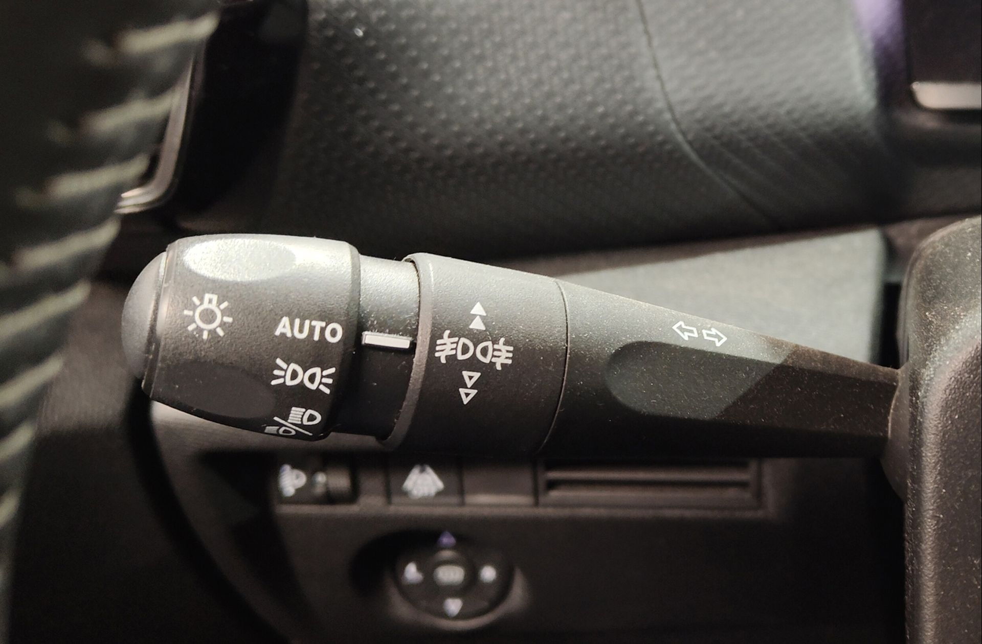 Citroën C4 PureTech 130 Feel Pack EAT8 - foto 26