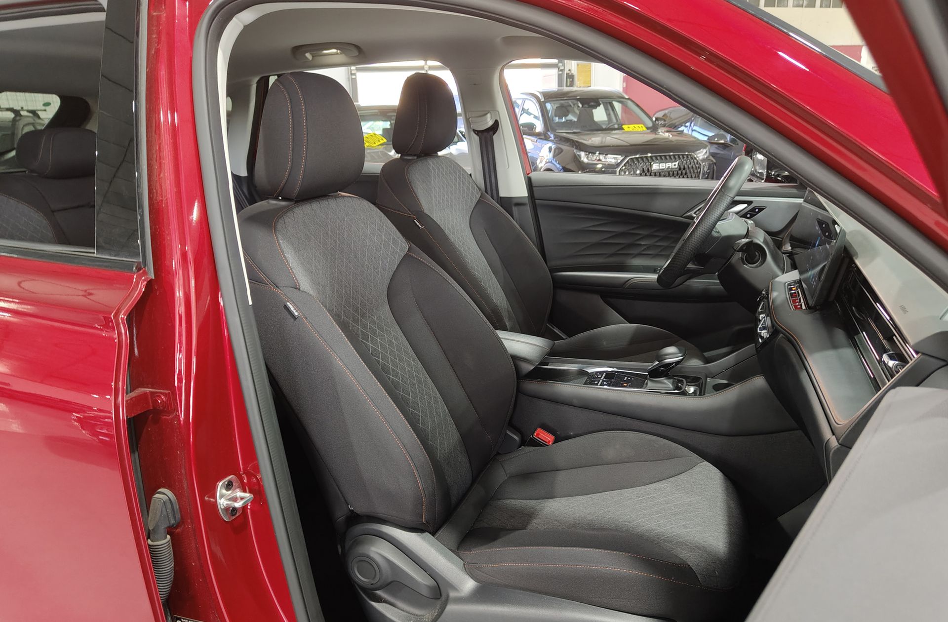 MG HS 1.5T Comfort DCT - foto 20