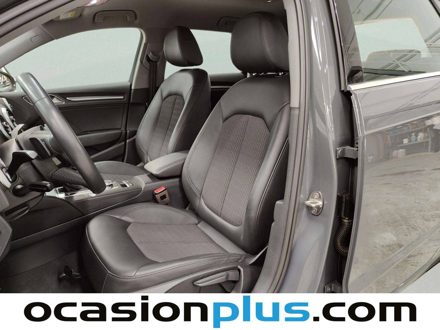 Foto asientos delanteros Audi A3 Audi A3 Sportback Design 30 g-tron (131 CV) S tronic
