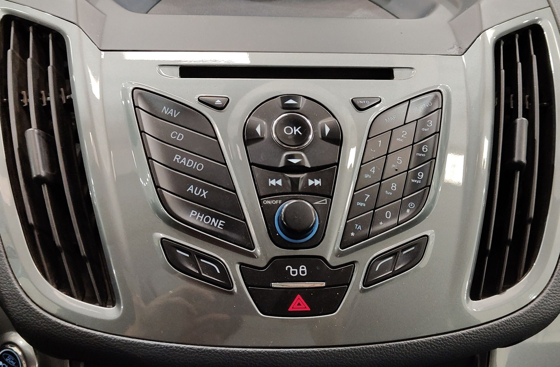 Ford C-Max 2.0 TDCi Titanium Powershift - foto 31