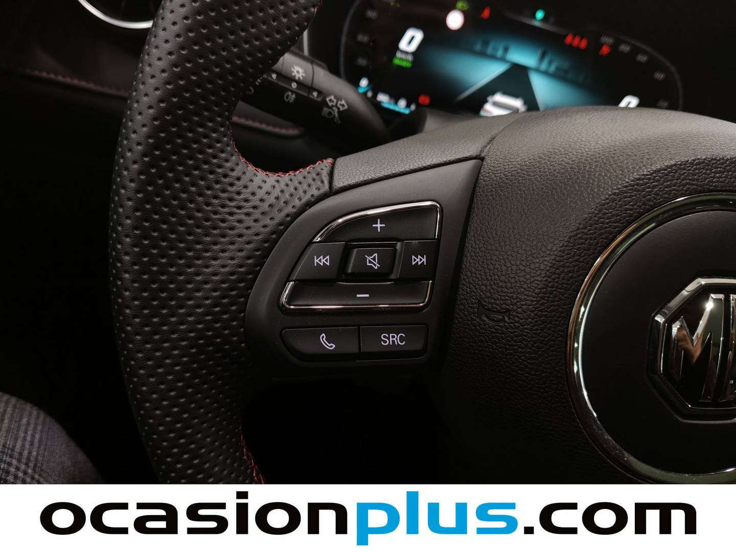 Foto MG eHS MG eHS 1.5 T-GDI PHEV Luxury (258 CV)