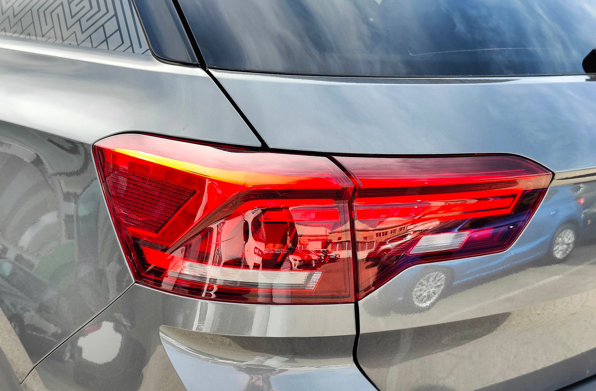 Volkswagen T-Roc Sport 1.5 TSI DSG - foto 16