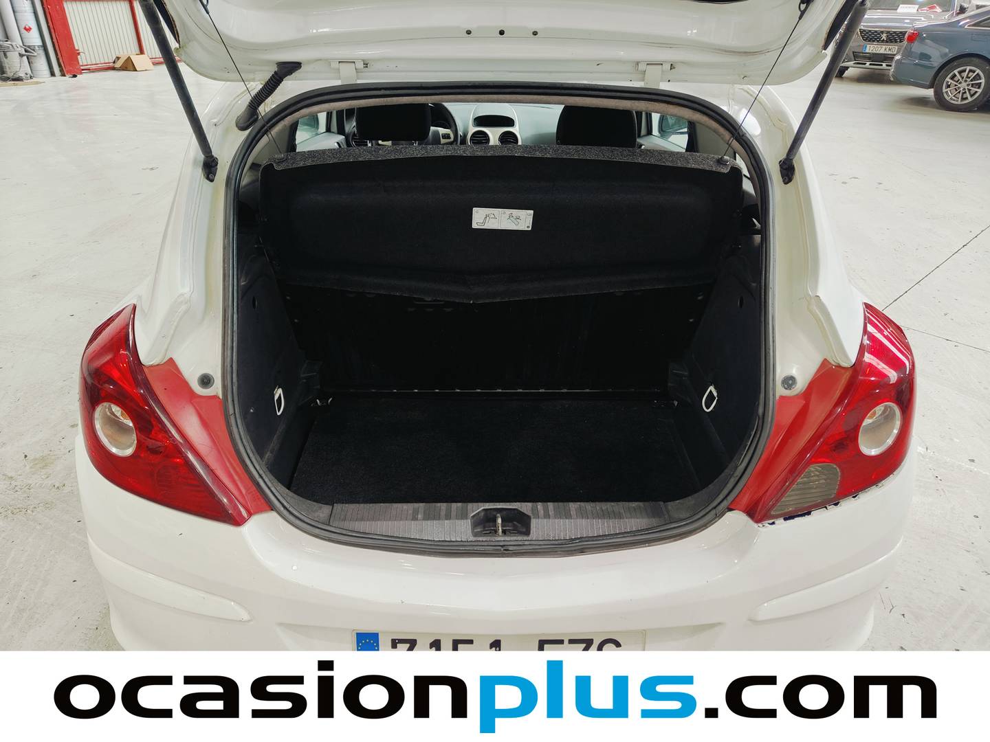 Fotos maletero Opel Corsa Opel Corsa 1.3 CDTi Essentia (75 CV)