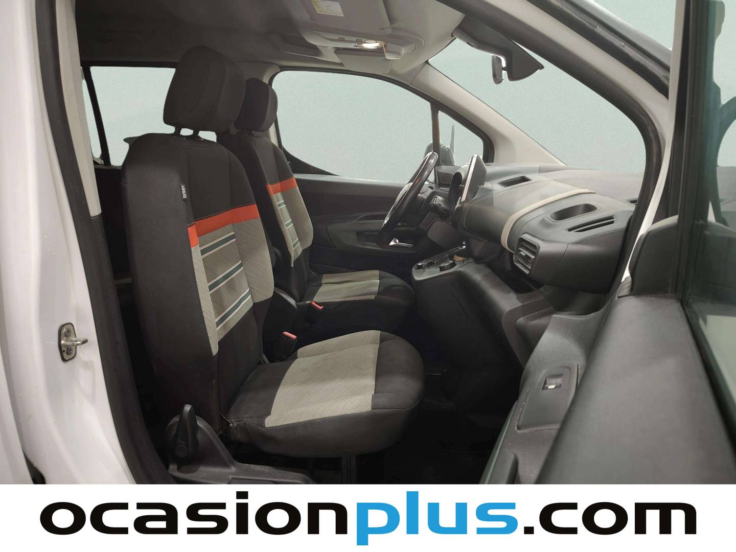 Fotos maletero Citroën Berlingo Citroën Berlingo BlueHDi 130 S&S Talla XL Shine EAT8 (130 CV) 7 Plazas