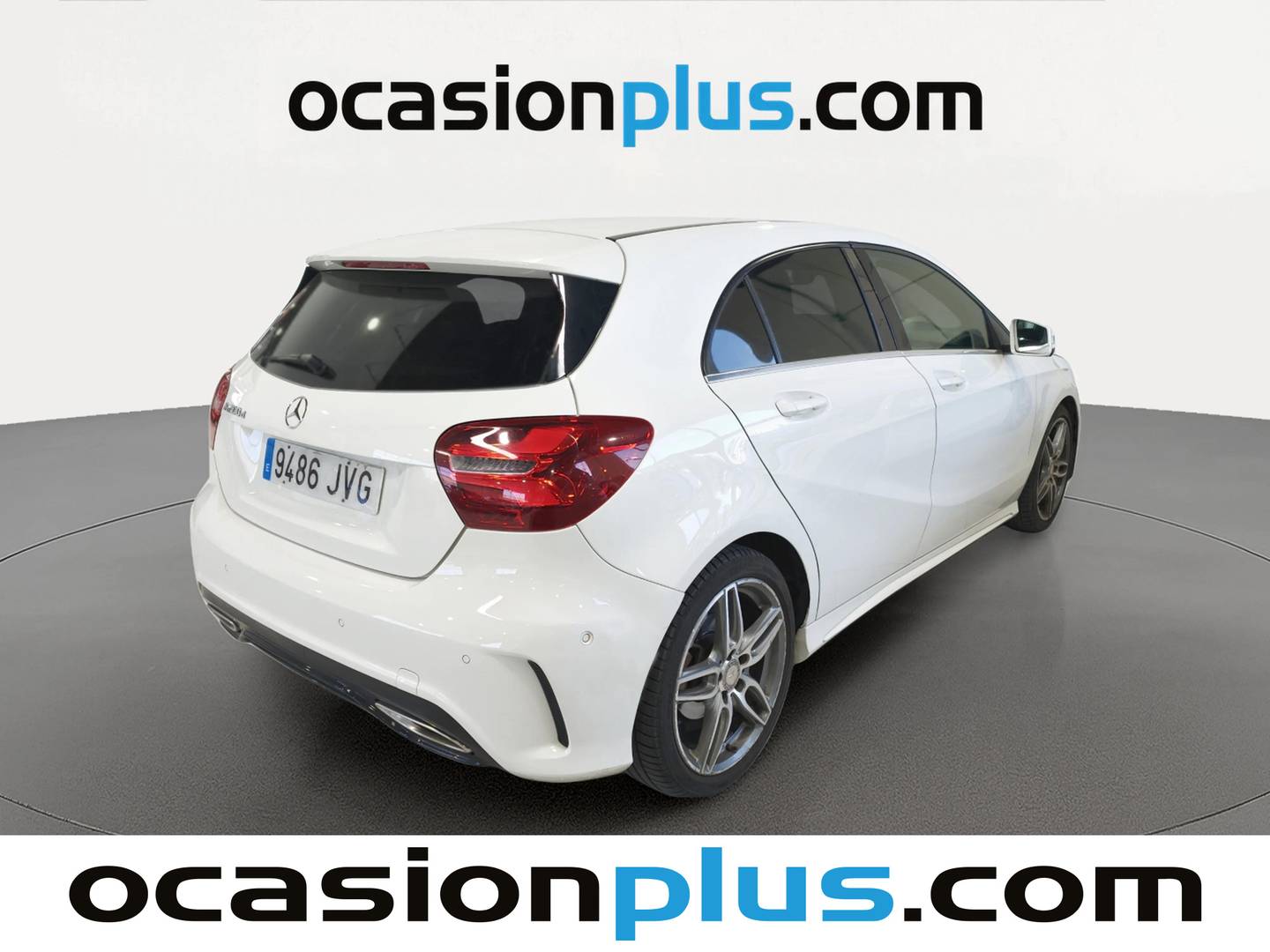 Foto trasera Mercedes Clase A Mercedes Clase A 200 d AMG Line (136 CV) derecha