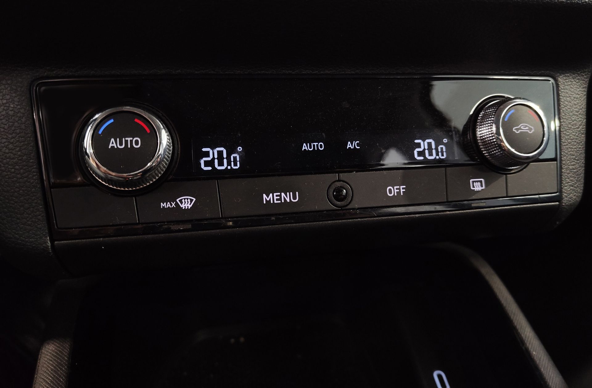 Škoda Scala 1.0 TSI Ambition - foto 36