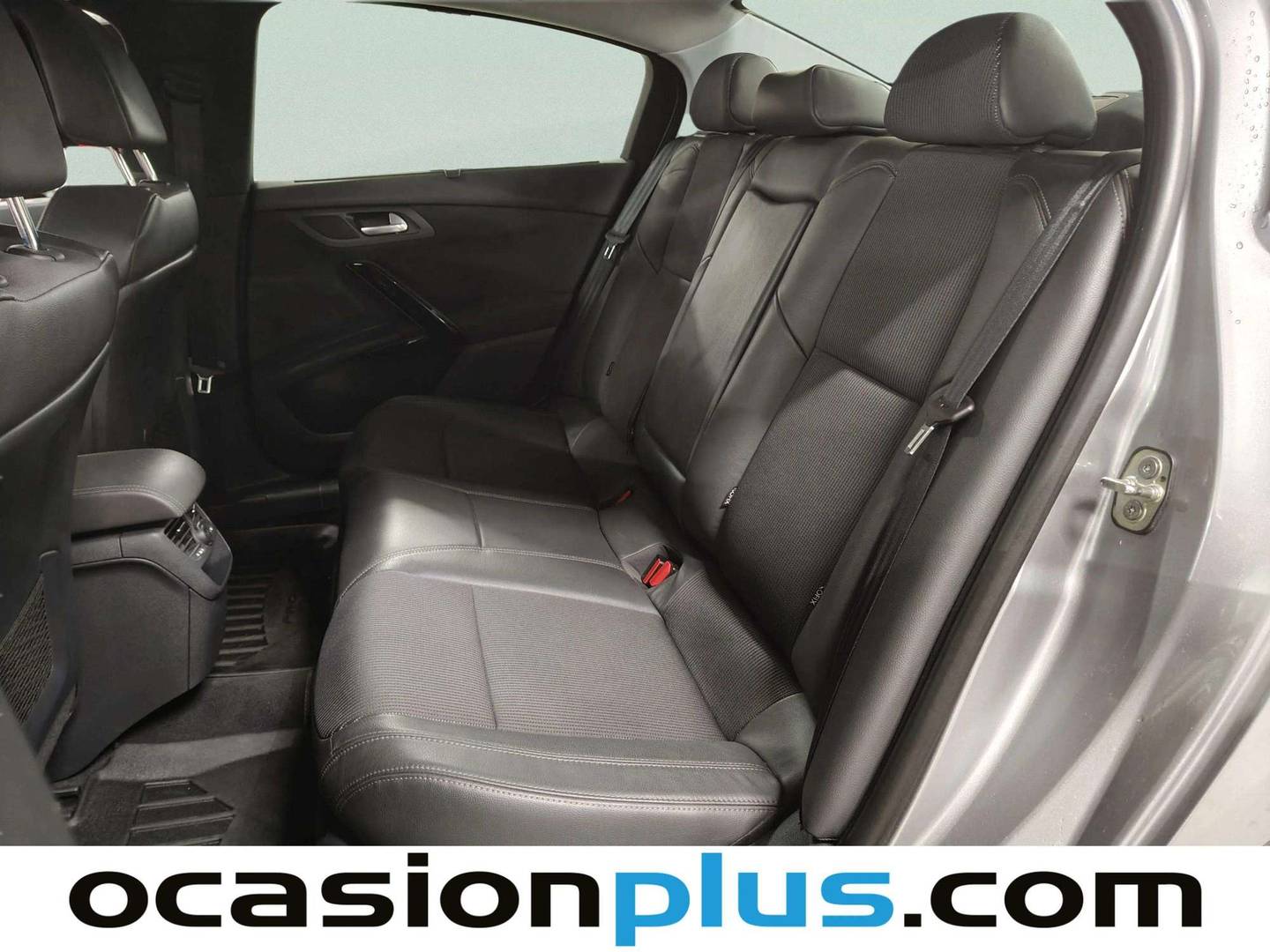 Foto asientos traseros Peugeot 508 Peugeot 508 2.0 BlueHDI Allure (150 CV)