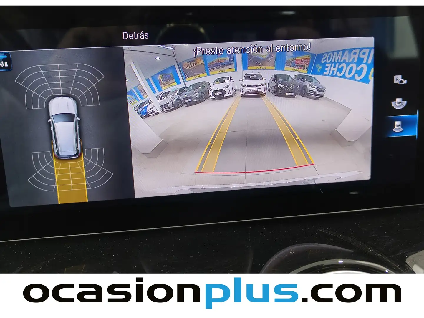 Foto Mercedes GLB Mercedes-Benz GLB 220 D 4Matic DCT (190 CV)