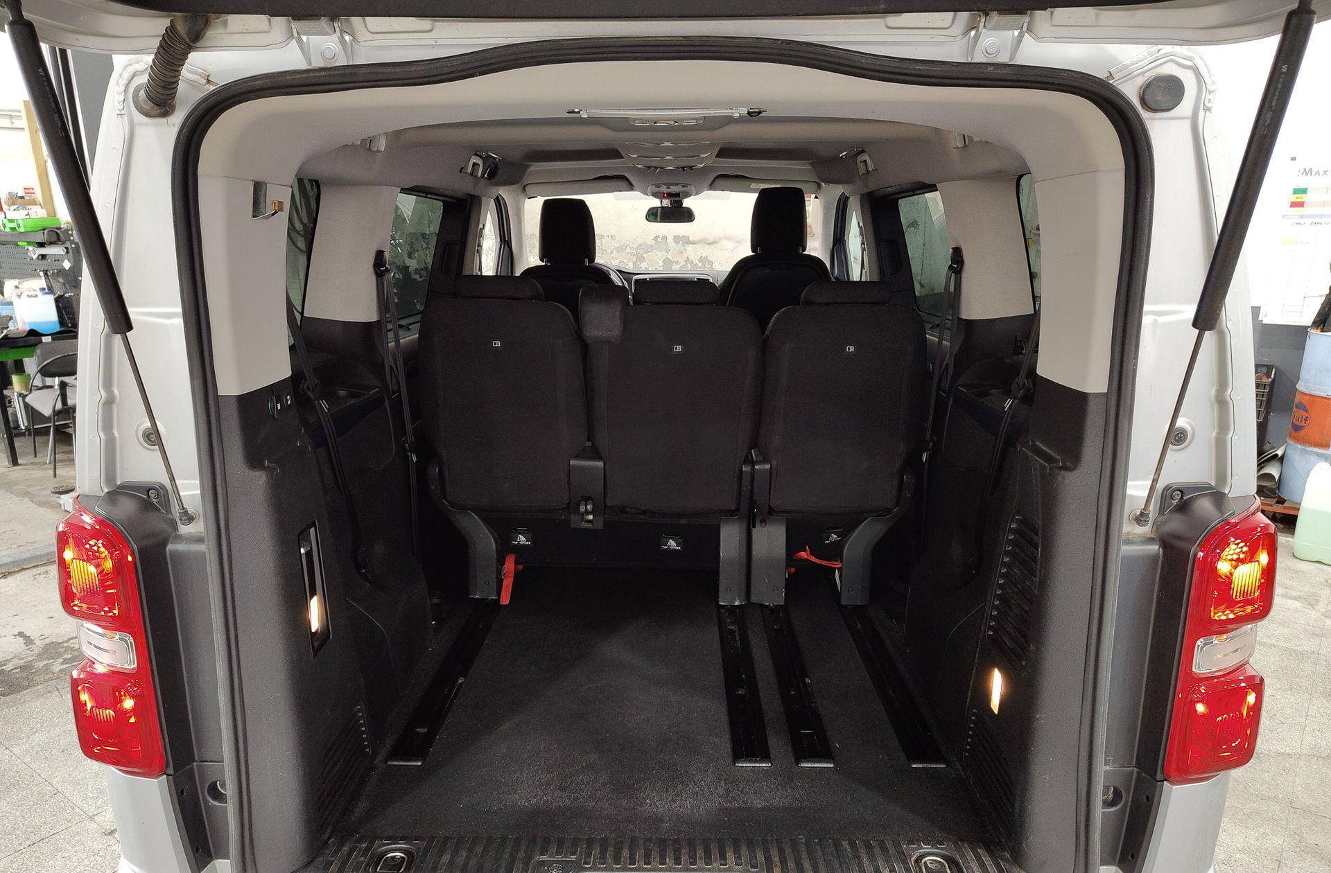 Peugeot Traveller BlueHDi 150 Active Standard - foto 14