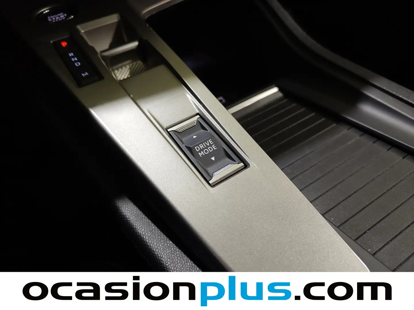 Foto Peugeot 308 Peugeot 308 Allure Hybrid eDCS6 (145 CV)