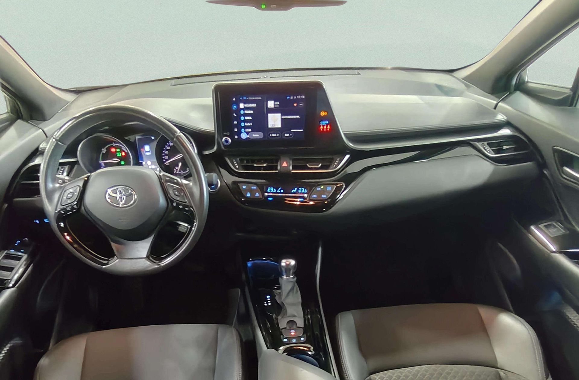 Toyota C-HR 180H Advance - foto 6