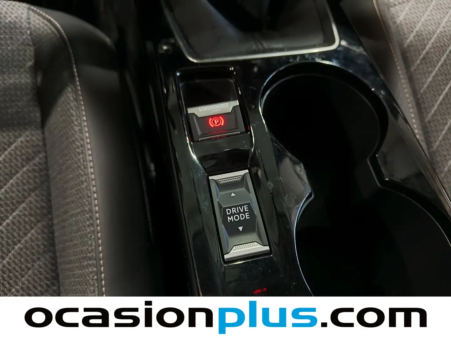 Foto Peugeot 208 Peugeot 208 PureTech 100 Allure (100 CV)