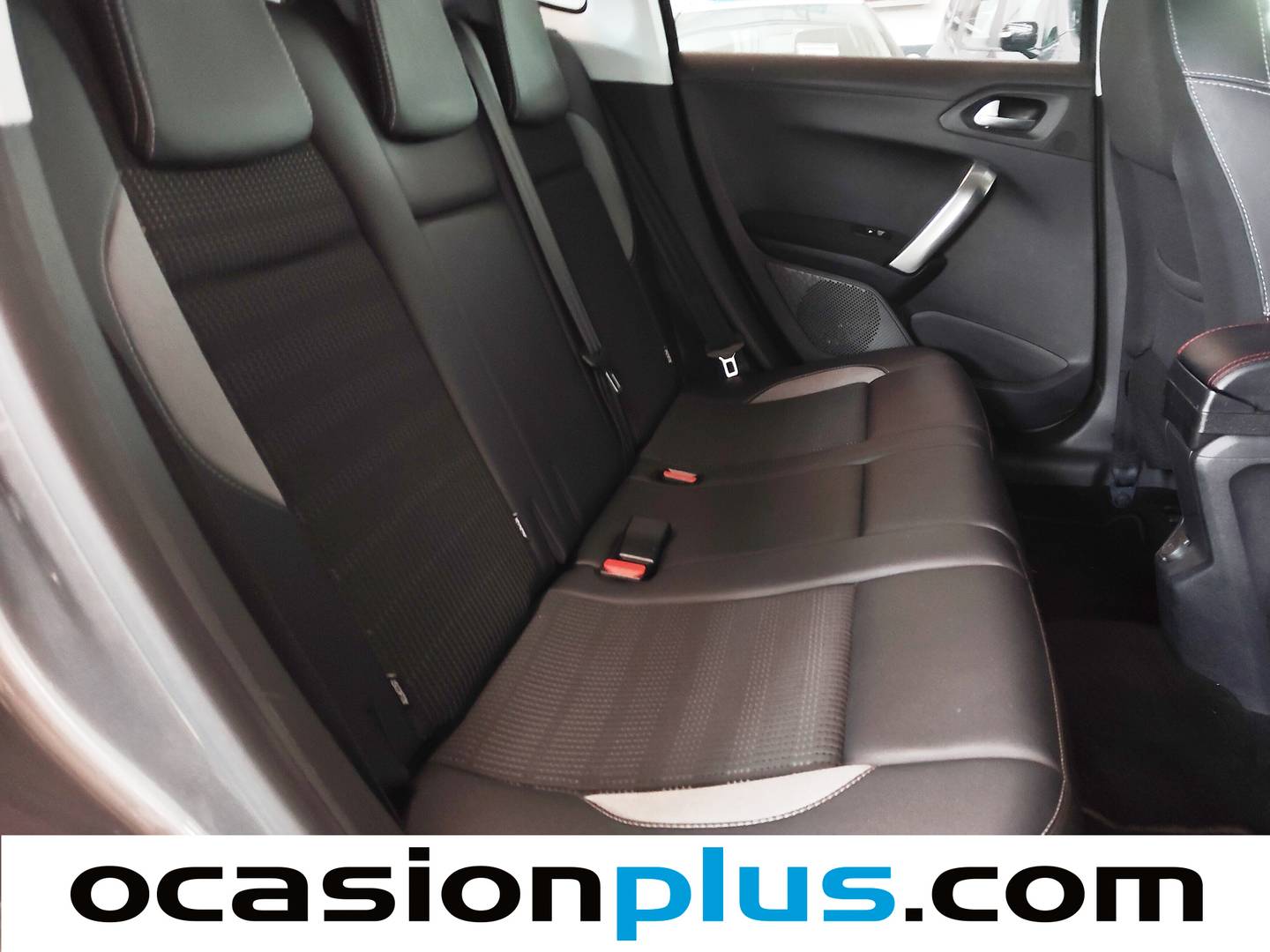 Peugeot 2008 Peugeot 2008 PureTech 110 Allure EAT6  (110 CV) al mejor precio