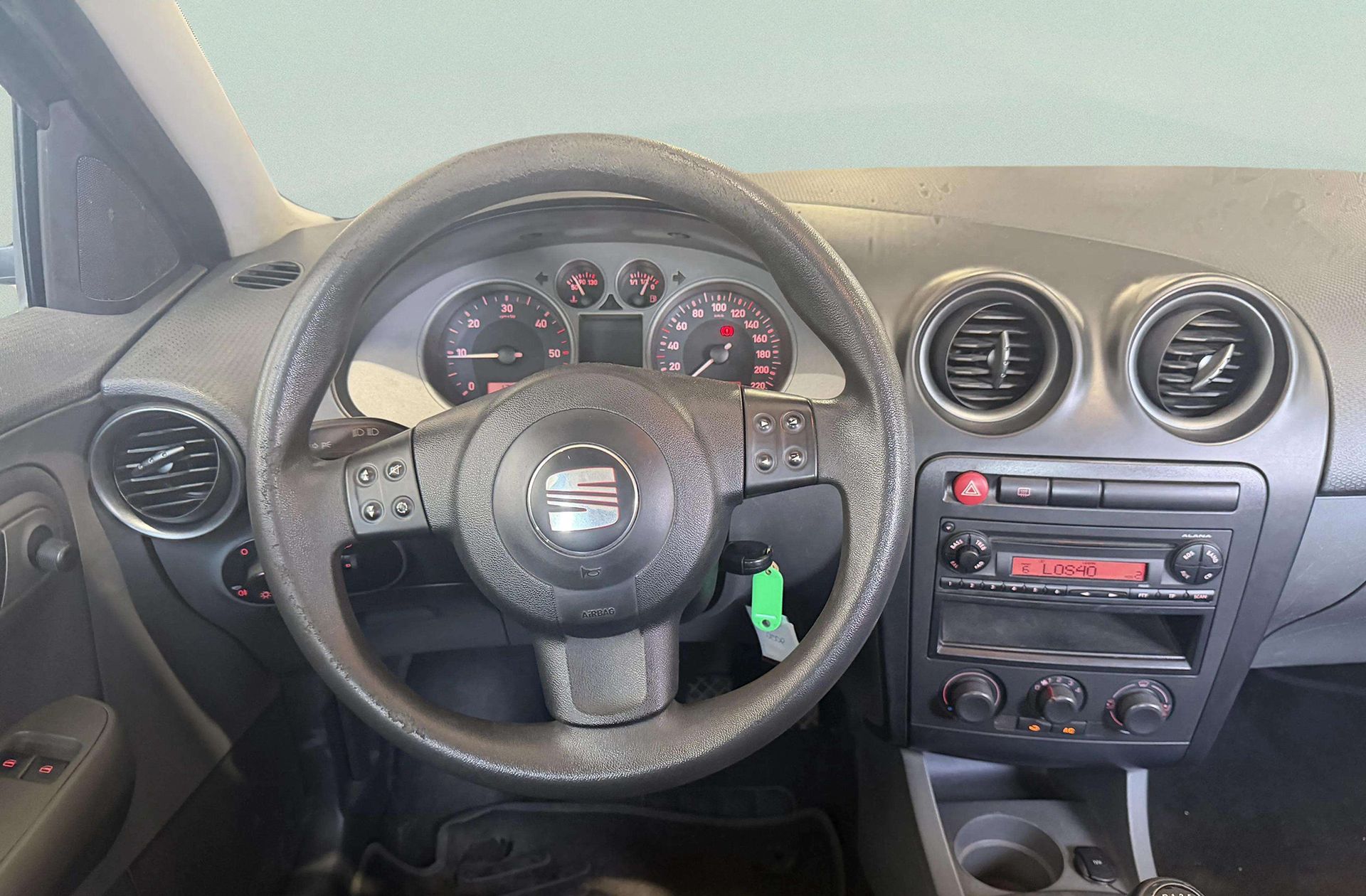 SEAT Ibiza 1.4 TDi Junior - foto 16
