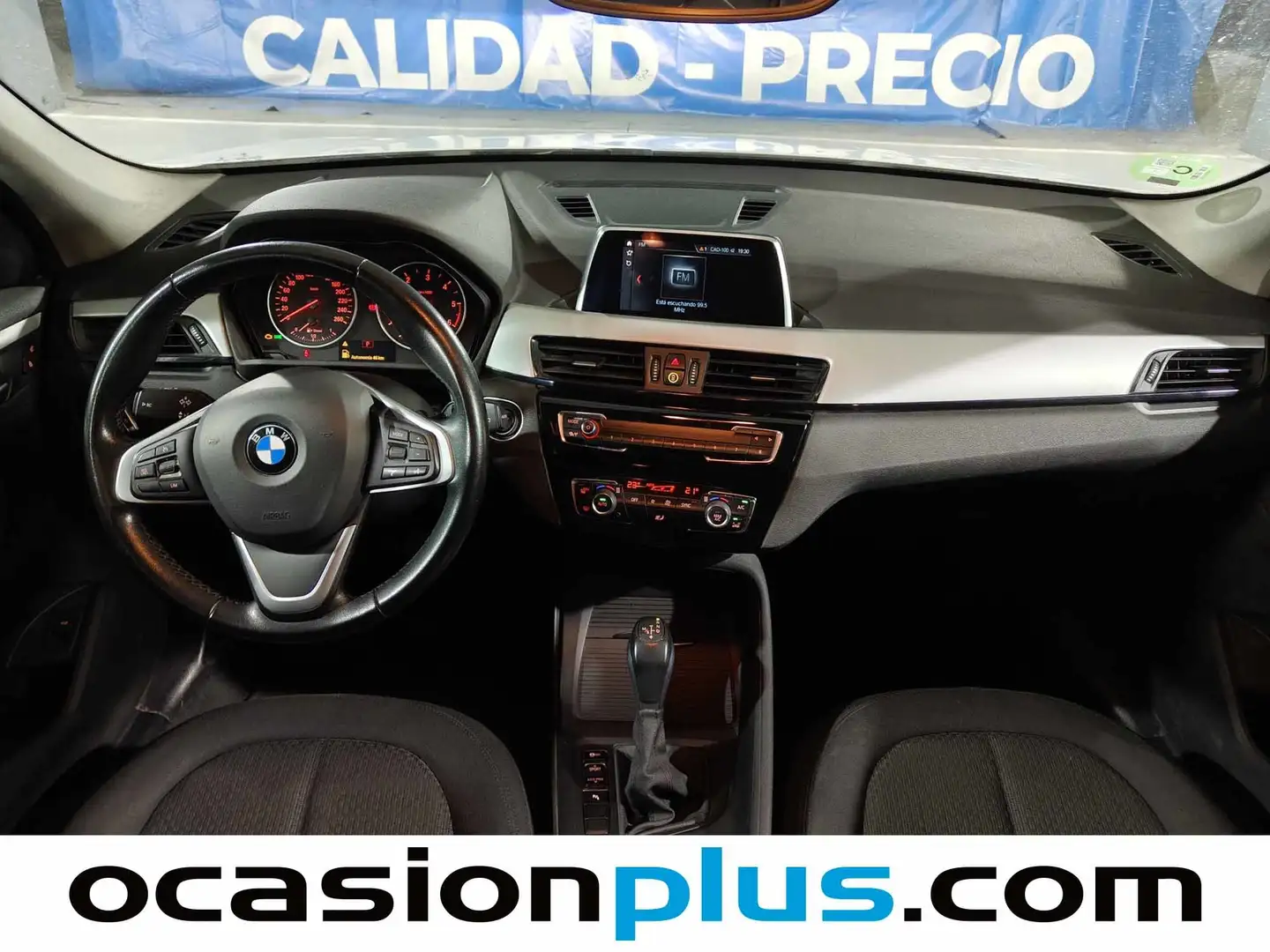 Foto BMW X1 BMW X1 sDrive18d Business (150 CV)