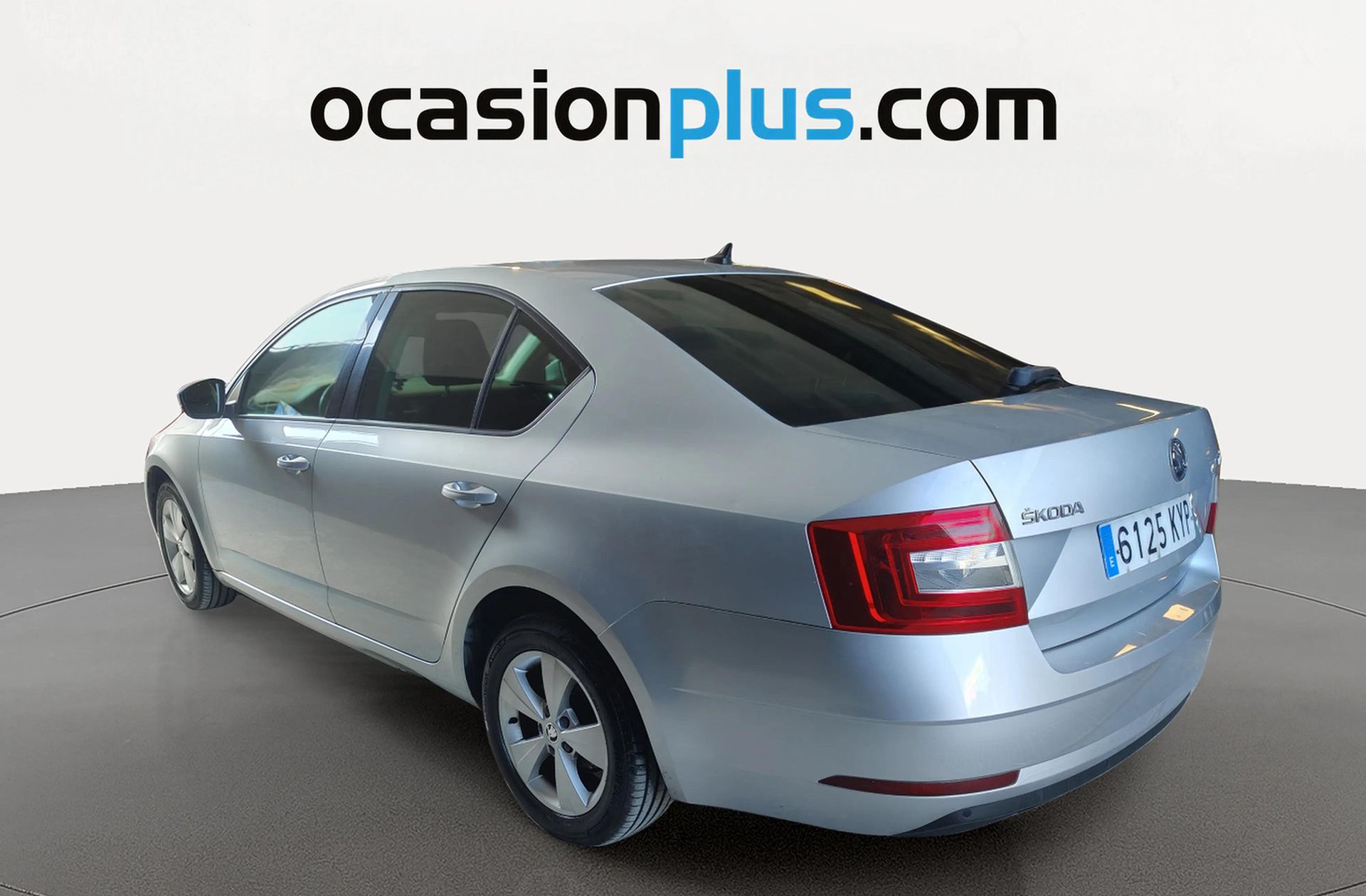 Škoda Octavia 1.6 TDI Like - foto 3