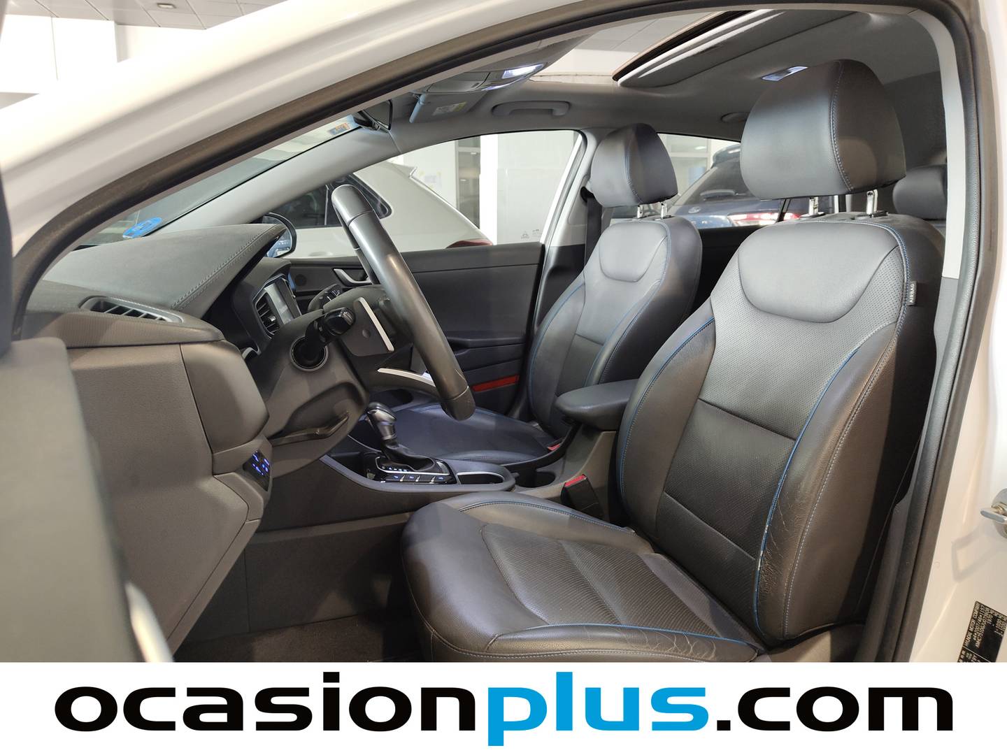 Foto asientos delanteros Hyundai IONIQ Hyundai Ioniq 1.6 GDI PHEV Style (141 CV)