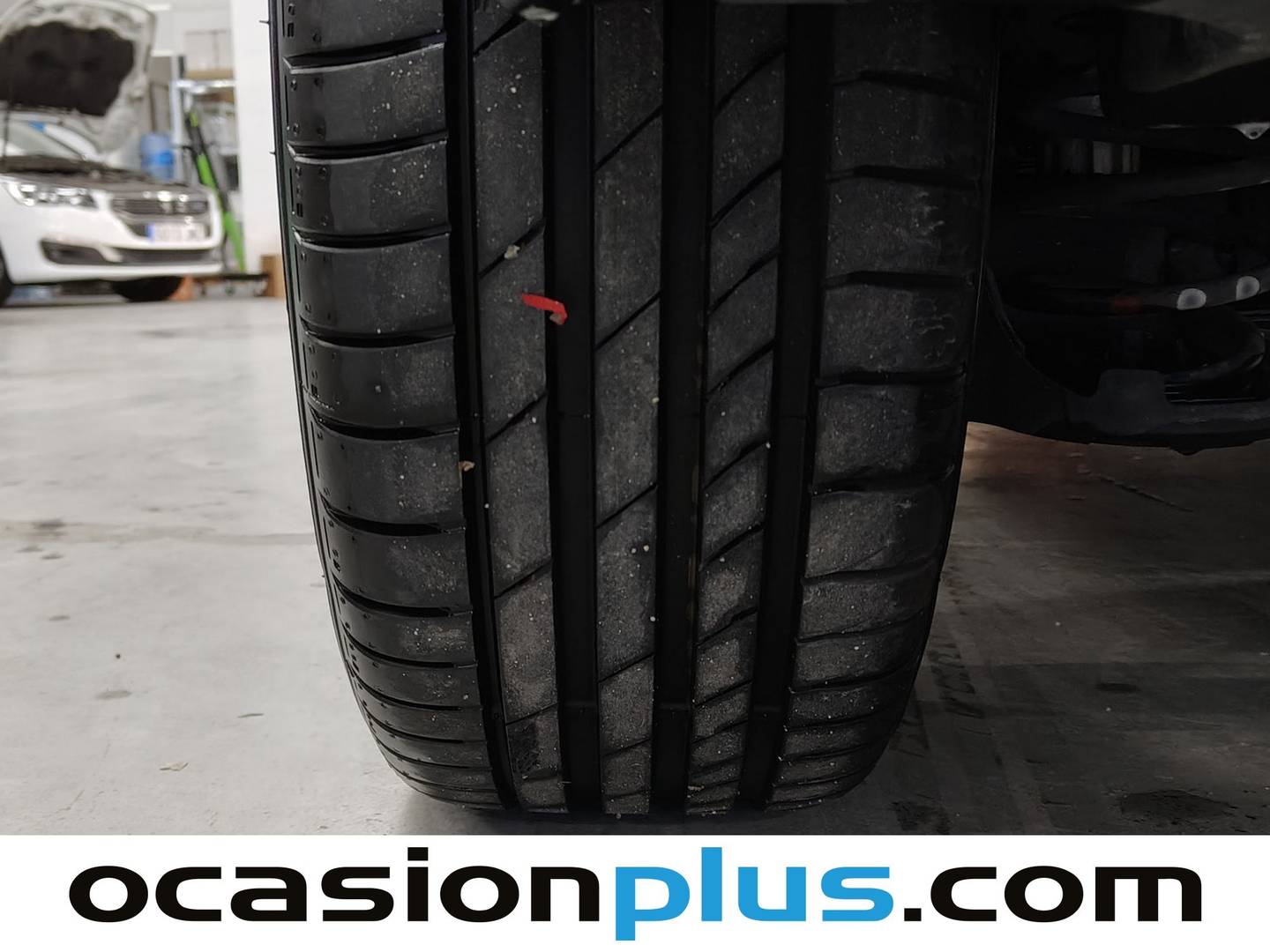 Foto Peugeot 2008 Peugeot 2008 BlueHDi 120 S&S Allure (120 CV)