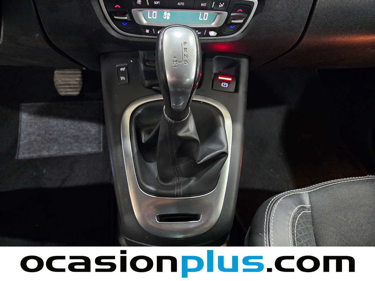 Renault Scénic Renault Scenic dCi 110 BOSE EDC Euro6 (110 CV) de ocasión