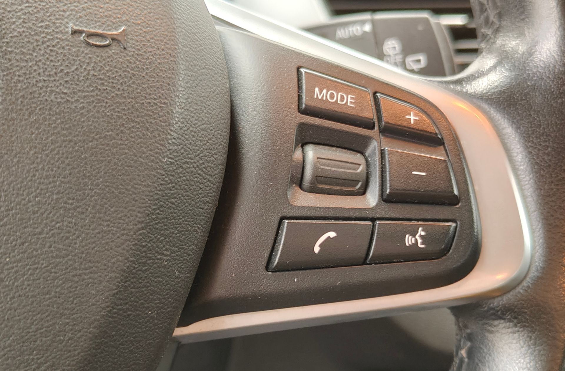 BMW X1 sDrive18d - foto 28