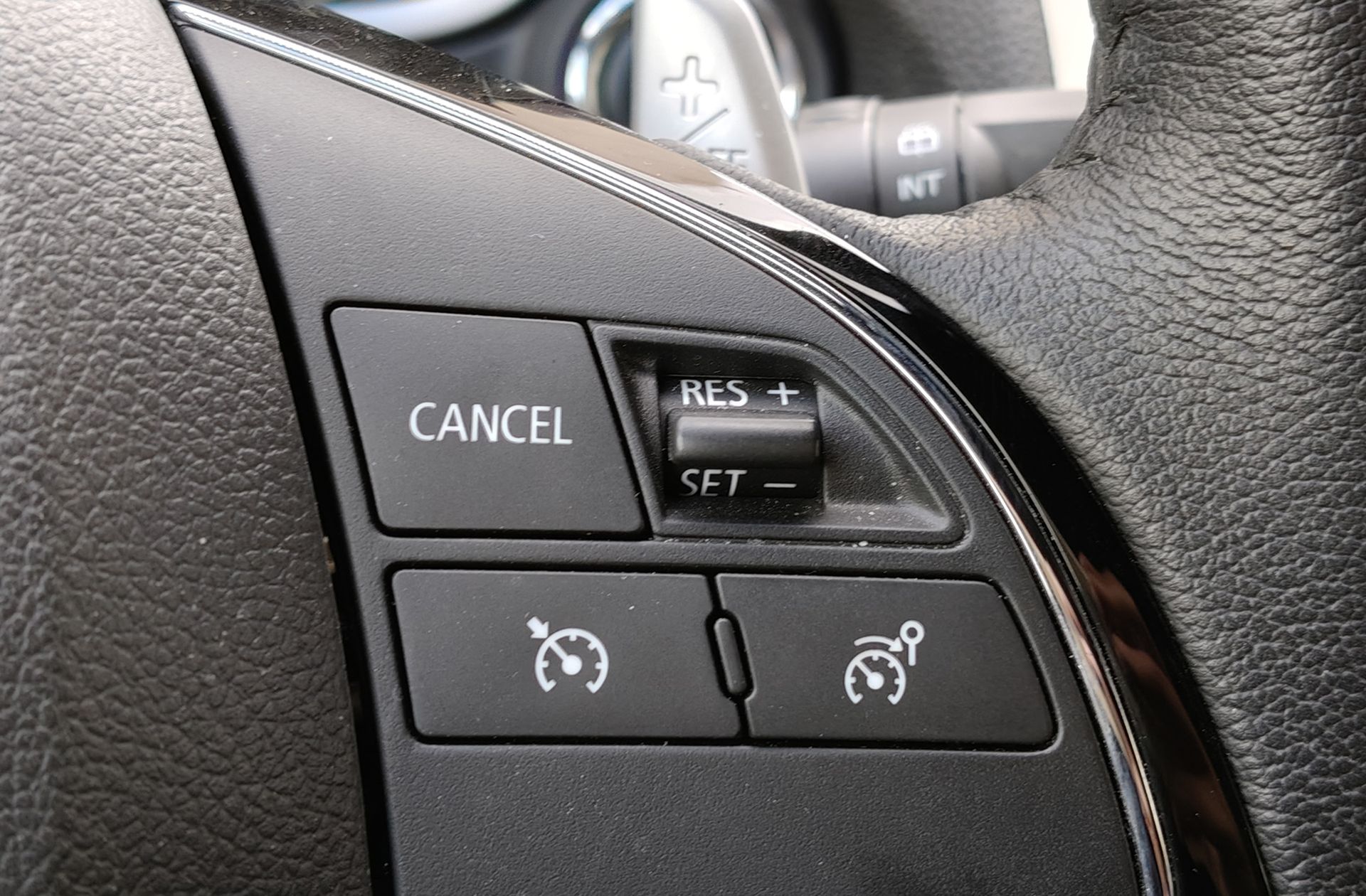 Mitsubishi Eclipse Cross 2.4 PHEV Kaiteki 4WD - foto 27