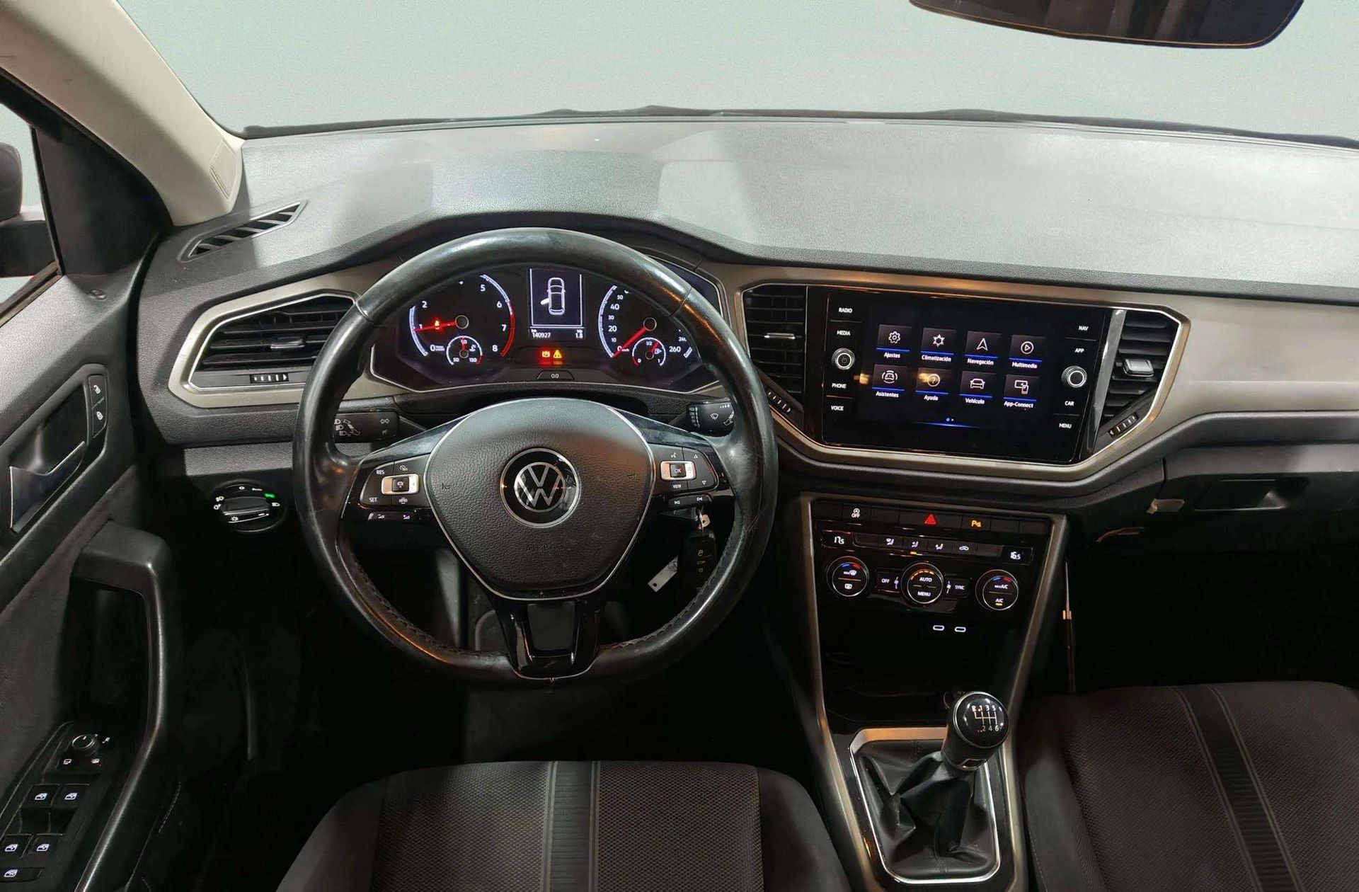 Volkswagen T-Roc Advance 1.0 TSI - foto 29