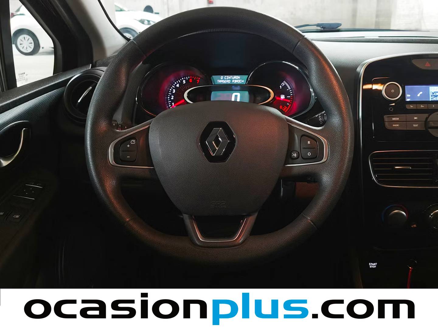 Renault Clio Renault Clio Business TCe (75 CV) km 0